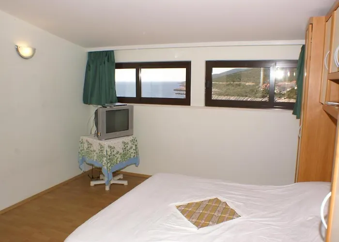 And By The Sea Zavalatica, Korcula - 547 Pensjonat